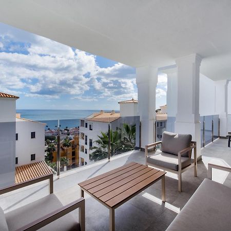 Luxurious Apartment With Sea Views Blue Suites B2-103 Манилва Экстерьер фото